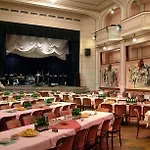 Ariston Hotel 4*