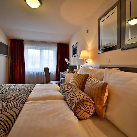 Otel Ariston