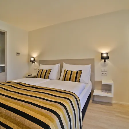 Otel Ariston 4*