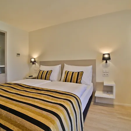Hotell Ariston Prag