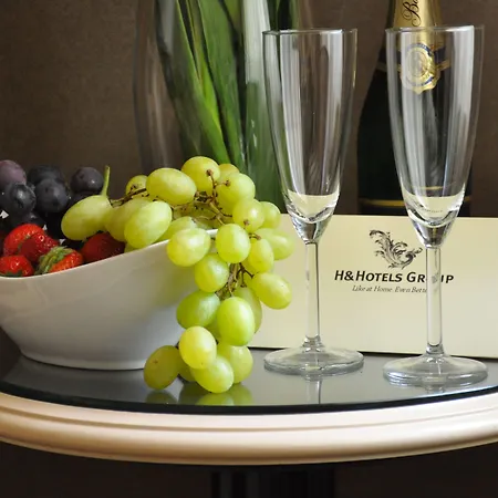 Ariston Hotell 4*