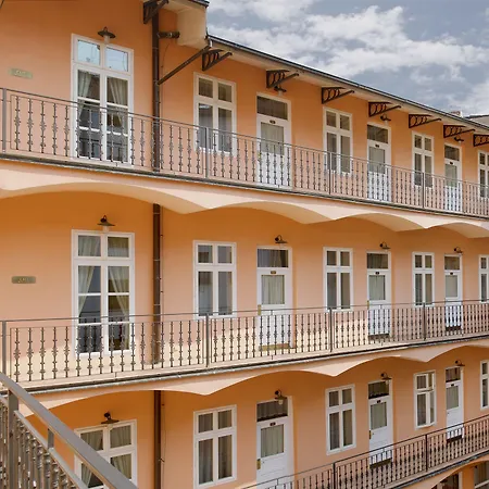 Hotell Ariston Prag