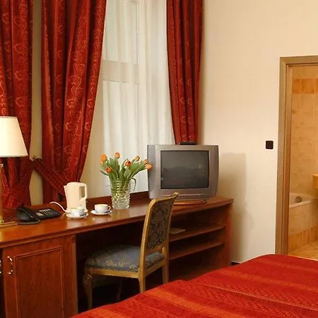 Ariston Praga