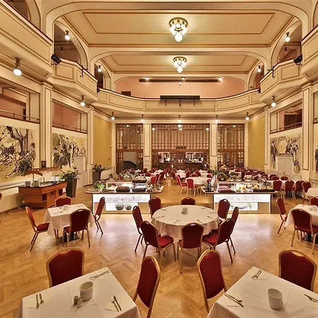 Hotell Ariston