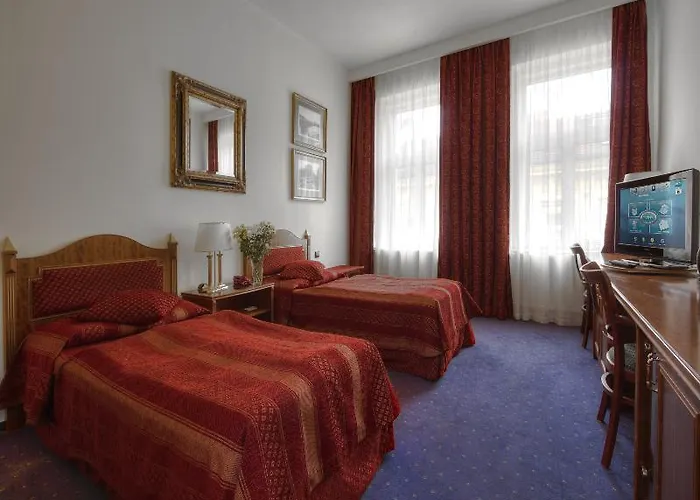 Ariston Hotell 4*