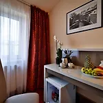 Ariston מלון פראג