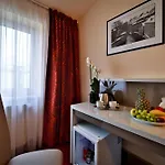 Ariston Hotel 4*