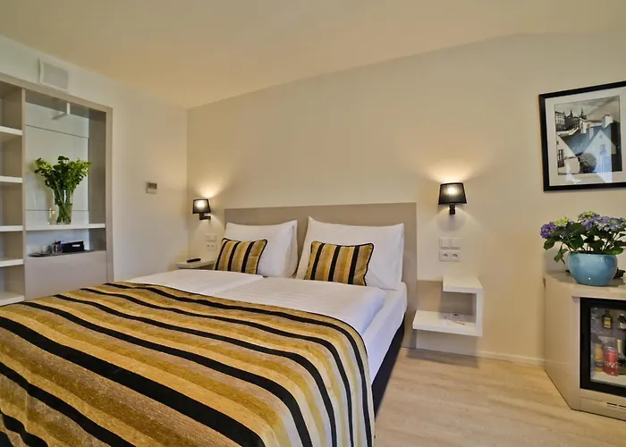 Otel Ariston 4*