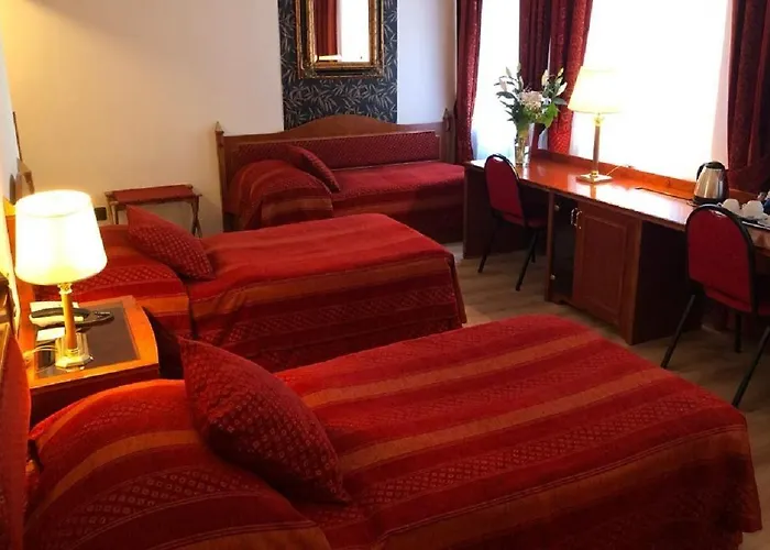 Otel Ariston 4*